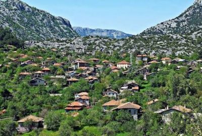 GÜNÜBİRLİK ALTINBEŞİK MAĞARASI